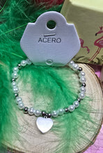 Cargar imagen en el visor de la galería, Pulsera Elástica Corazón
